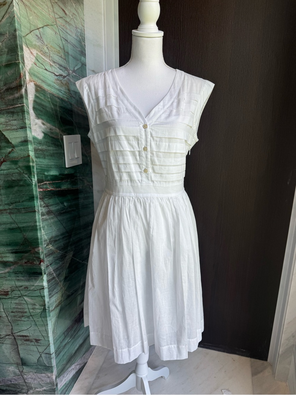 NWT TORY BURCH NICO VNECK WHITE COTTON DRESS SZ 8